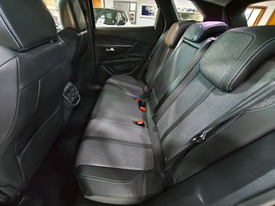 Peugeot 3008 BlueHDi 130 S&S EAT8 Allure Pack (12)