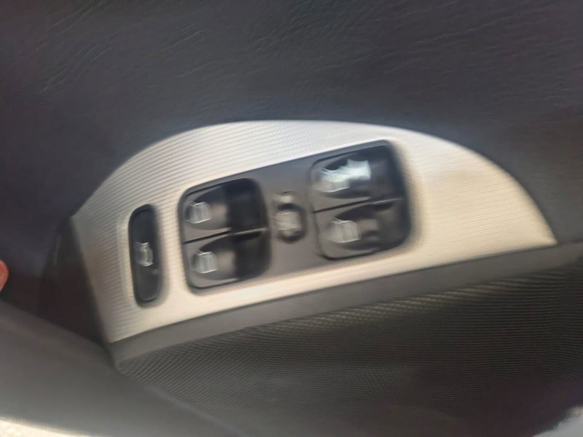 Mercedes-Benz CLK 320 CDI cat Avantgarde (11)