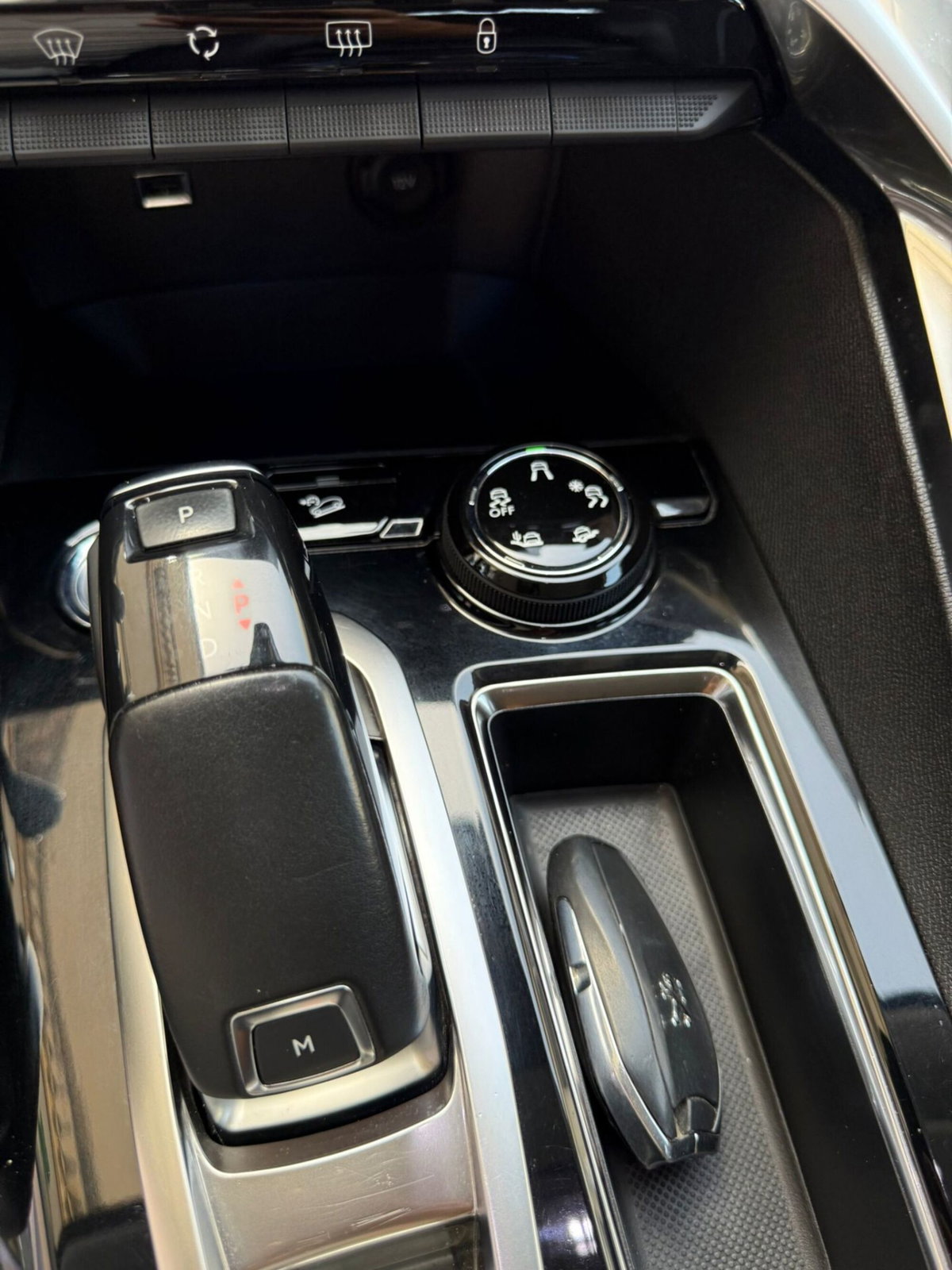 Peugeot 5008 BlueHDi 130 S&S Crossway (15)