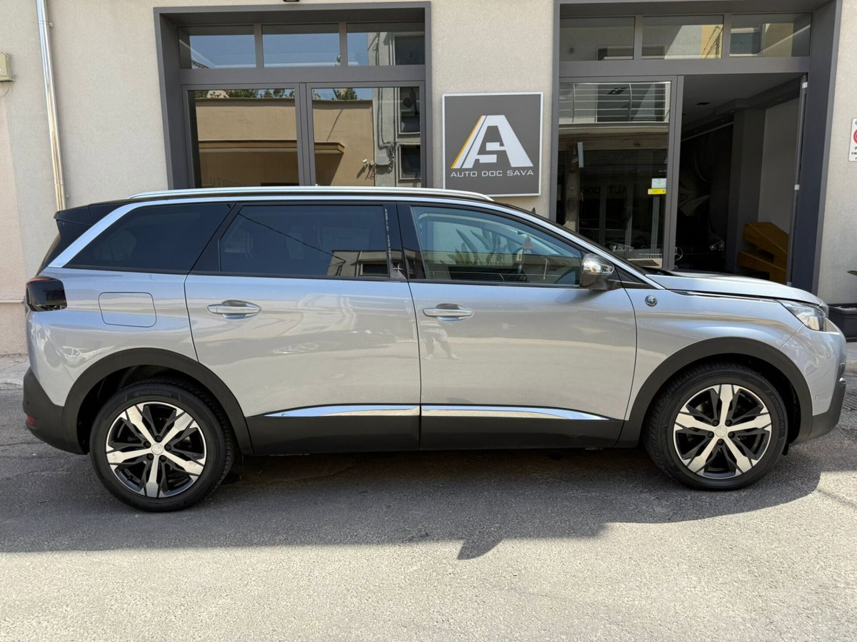 Peugeot 5008 BlueHDi 130 S&S Crossway (4)