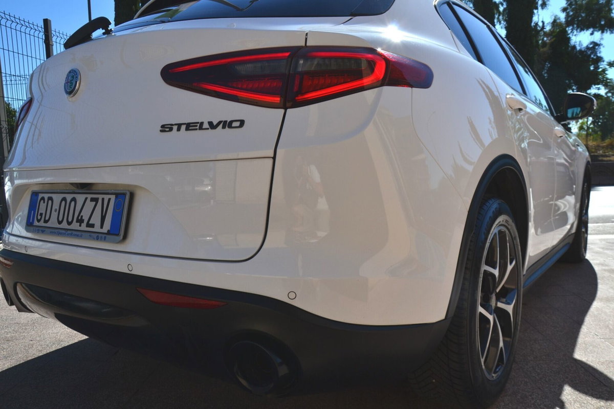 Alfa Romeo Stelvio Stelvio 2.2 Turbodiesel 190 CV AT8 Q4 Sprint (19)