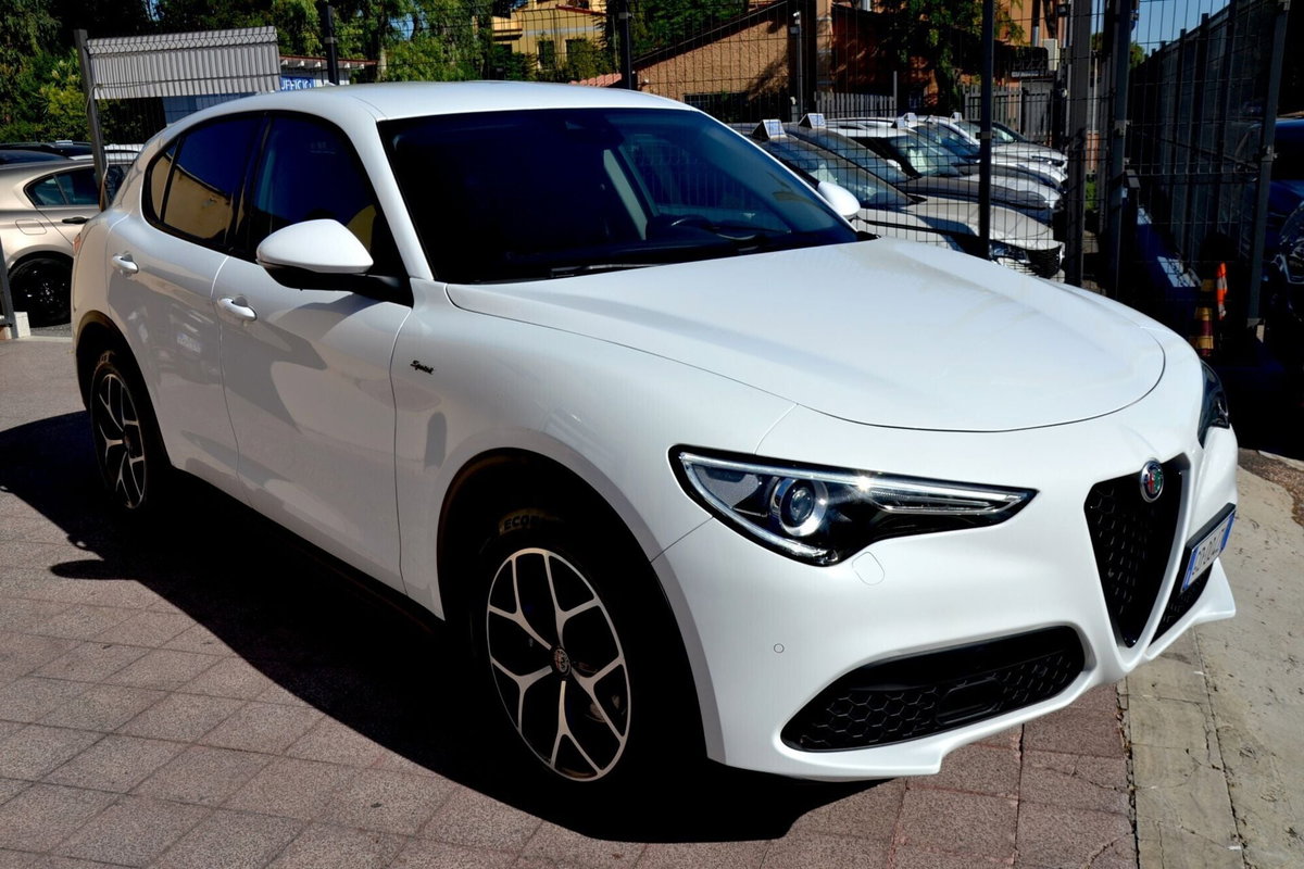 Alfa Romeo Stelvio Stelvio 2.2 Turbodiesel 190 CV AT8 Q4 Sprint (4)