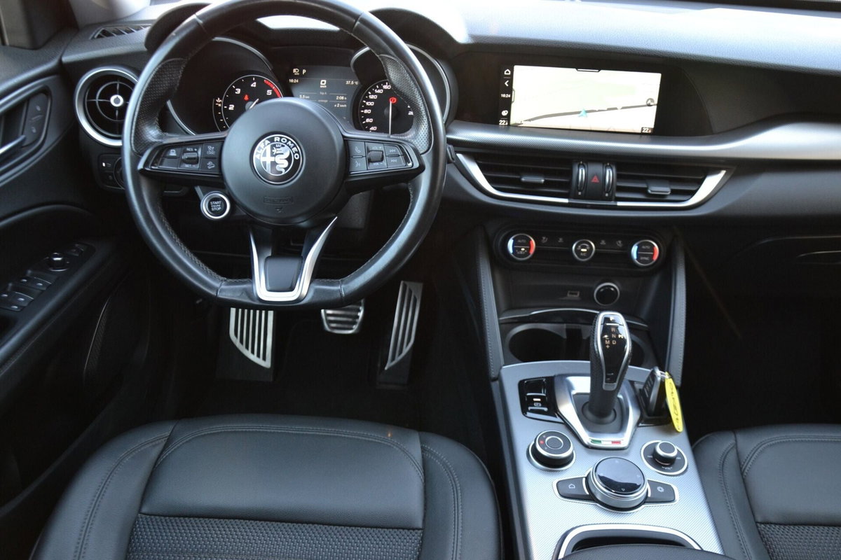 Alfa Romeo Stelvio Stelvio 2.2 Turbodiesel 190 CV AT8 Q4 Sprint (7)