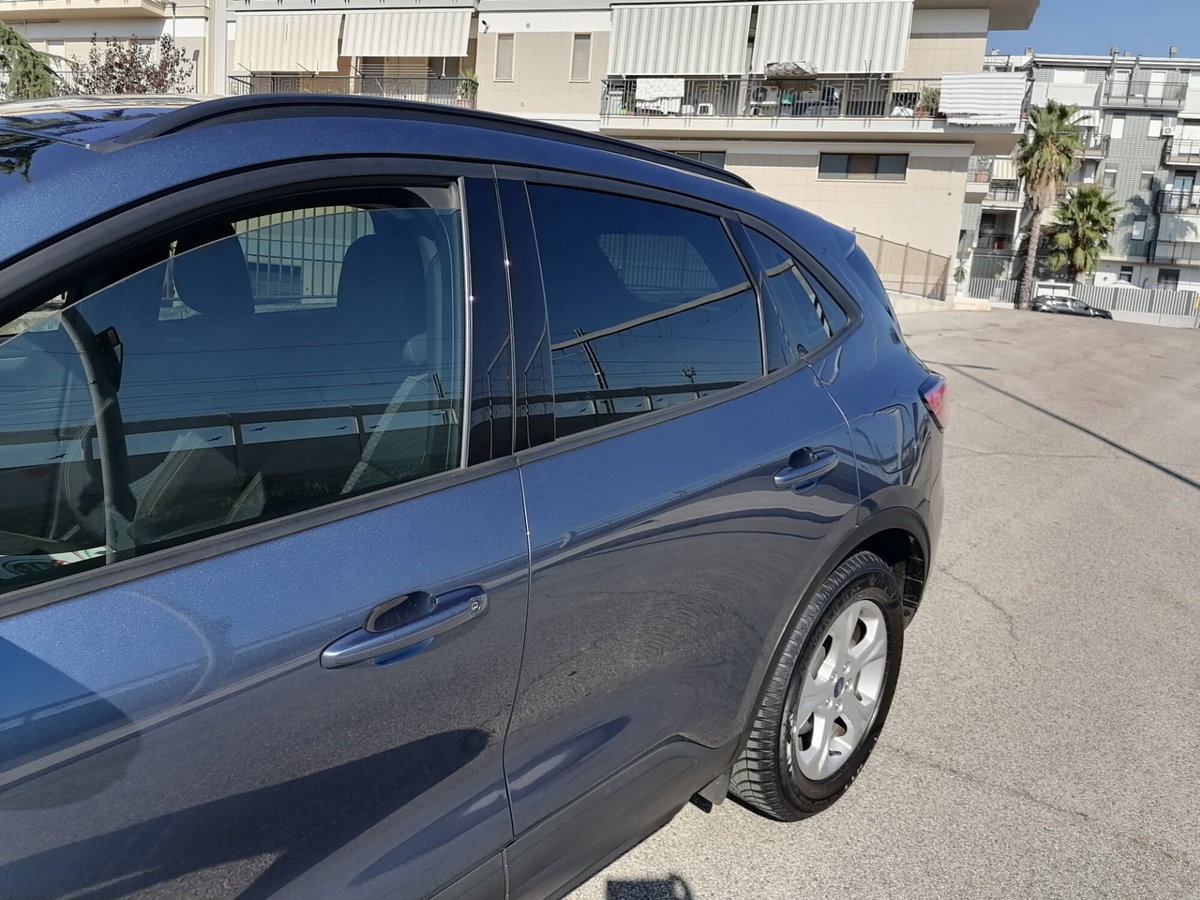 Ford Kuga 1.5 EcoBlue 120 CV 2WD Titanium (9)