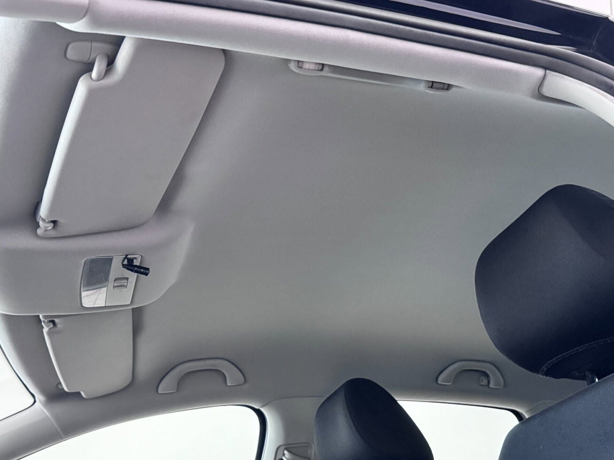 Volkswagen Polo 1.2 5 porte United (12)