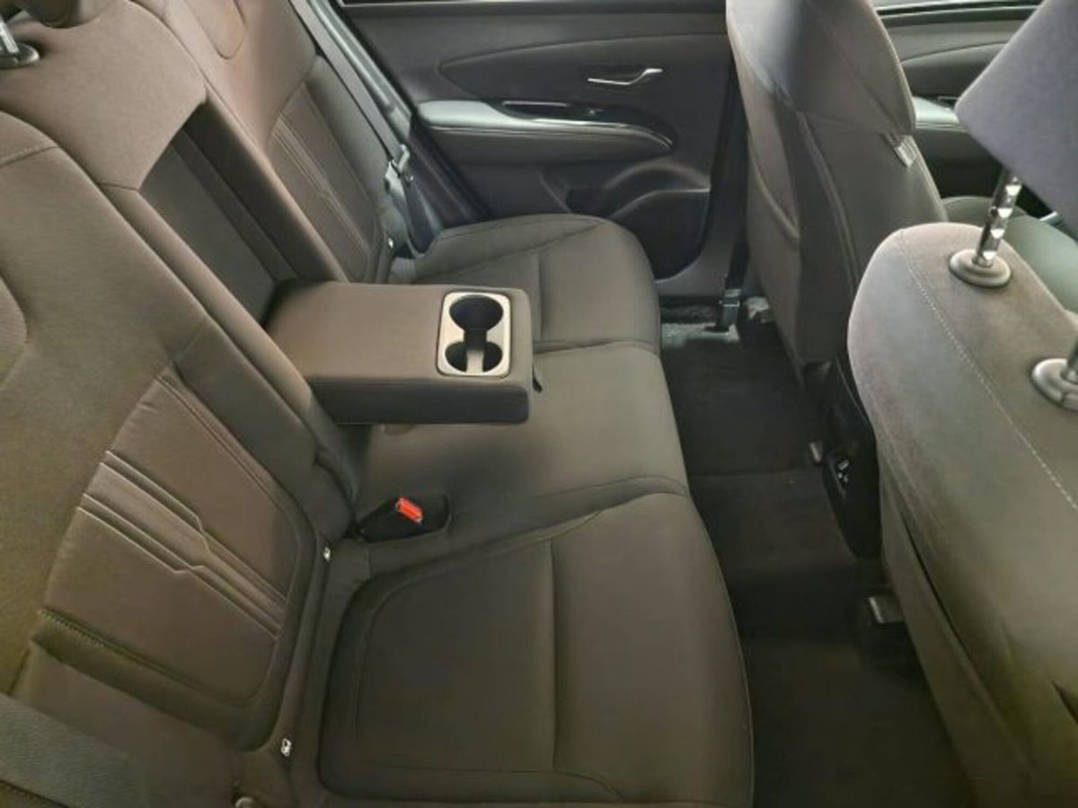 Hyundai Tucson 1.6 CRDi XTech (15)