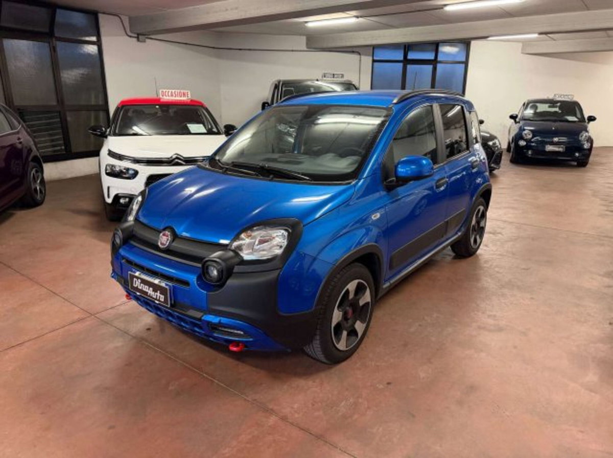 Fiat Panda Cross 1.0 firefly hybrid Cross s&s 70cv 5p.ti