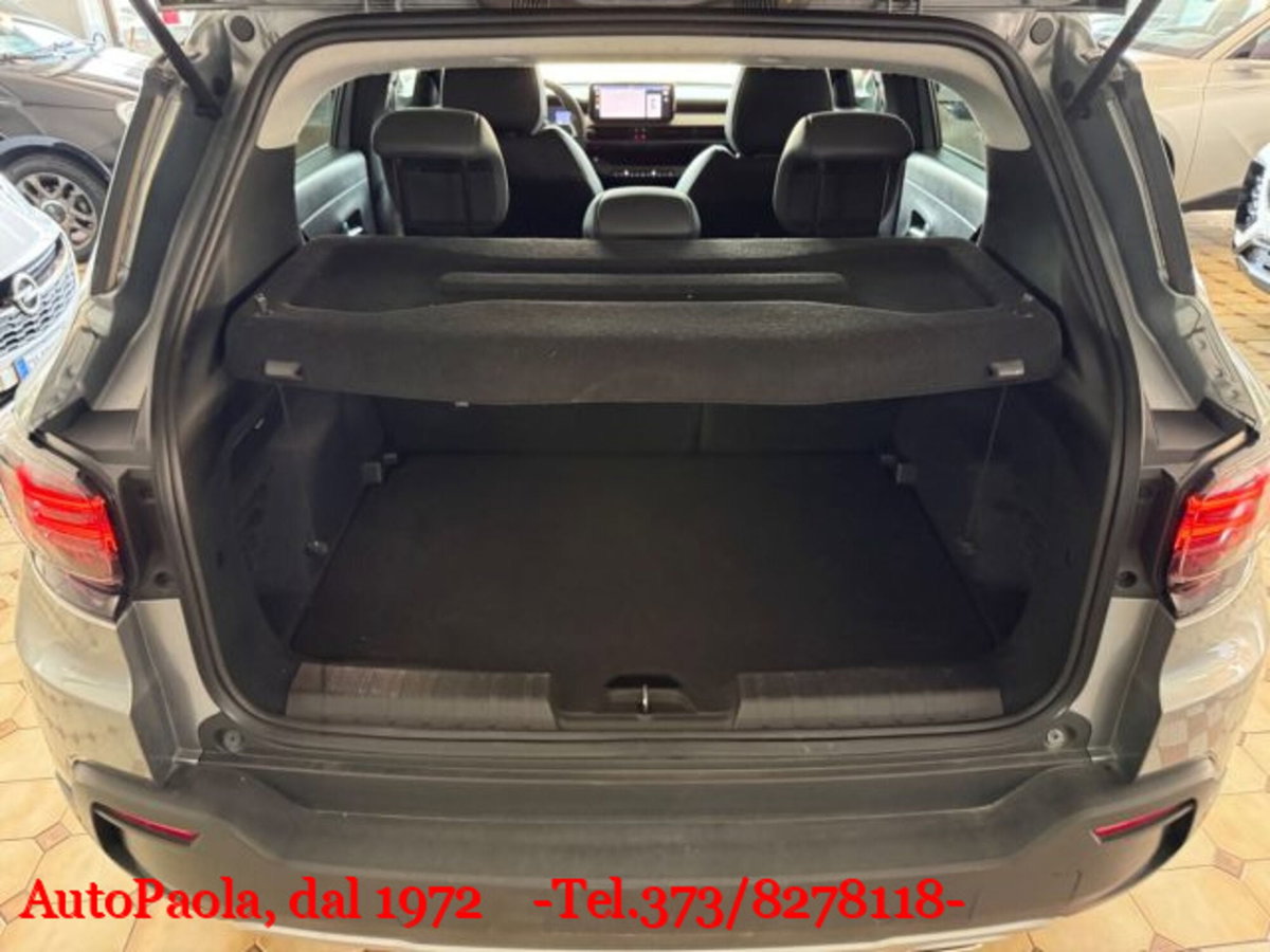 Jeep Avenger 1.2 turbo Summit fwd 100cv (15)