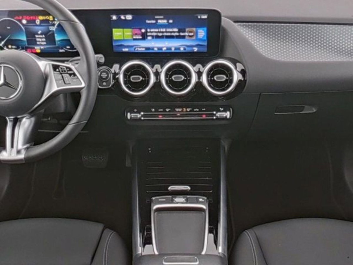 Mercedes-Benz Classe B 180 Progressive Advanced Plus auto (4)