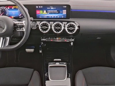 Mercedes-Benz CLA 180 Automatic Executive (5)