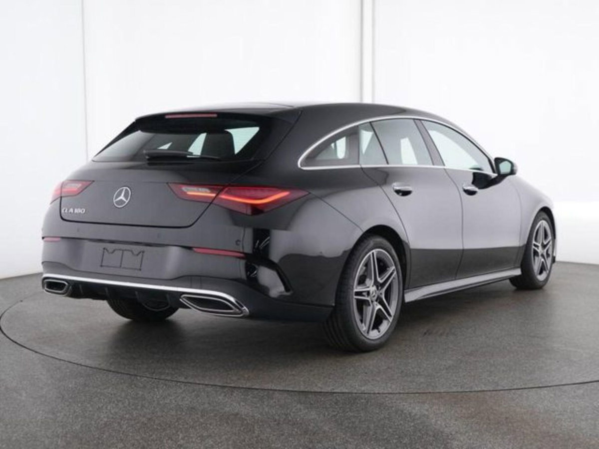 Mercedes-Benz CLA Shooting Brake 180 AMG Line Advanced Plus auto (2)