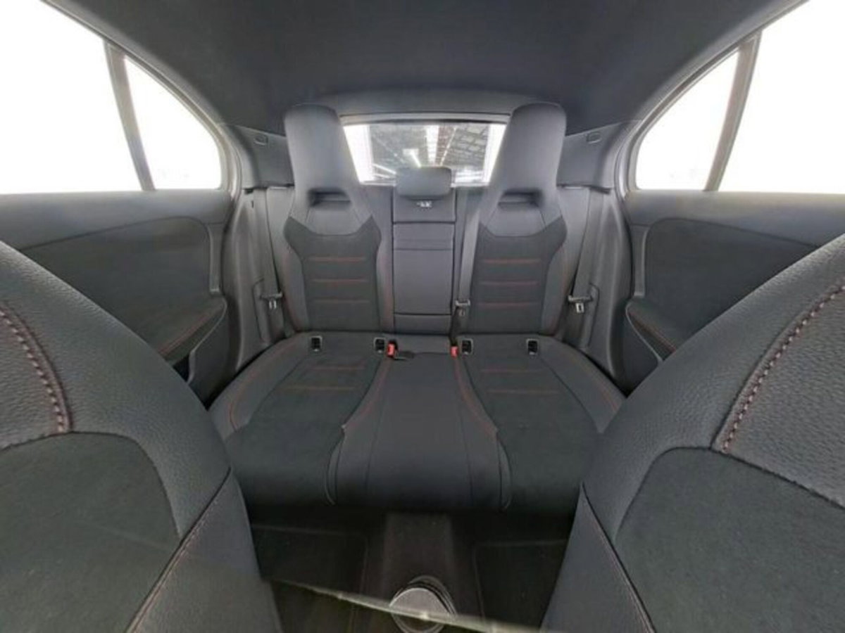 Mercedes-Benz Classe A Sedan 180 AMG Line Premium Plus auto (7)