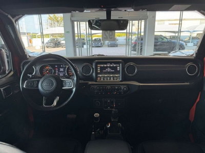 Jeep Wrangler 2.2 Mjt II Sahara (14)