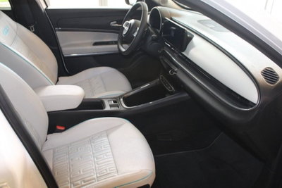 Fiat 600 1.2 hybrid La Prima 110cv auto (14)