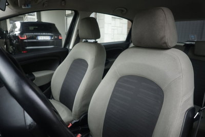 Fiat Grande Punto 1.3 MJT 90 CV 5 porte Dynamic (16)