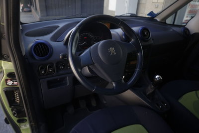 Peugeot 1007 1.4 HDi Sporty (14)