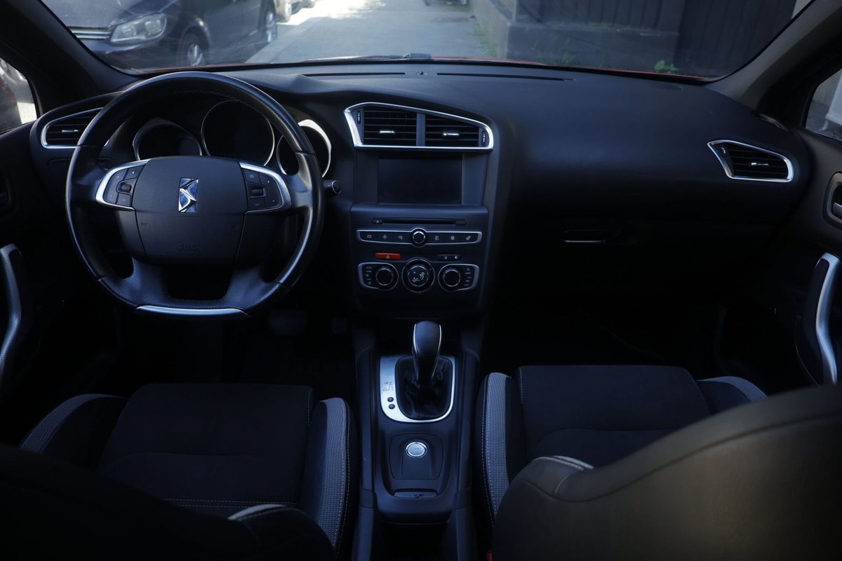 Ds DS 4 DS 4 Crossback BlueHDi 180 S&S EAT6 Sport Chic (2)