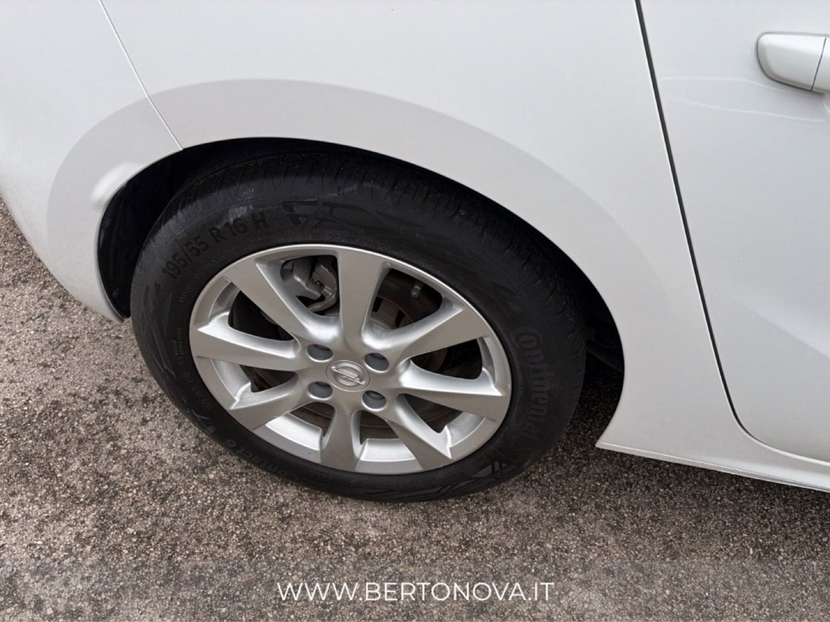 Opel Corsa 1.5 D 100 CV Edition (7)