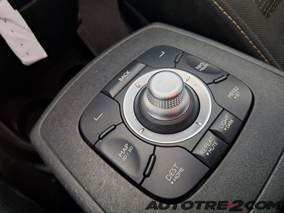 Renault Scénic X-Mod 1.5 dCi 110CV EDC Dynamique (14)