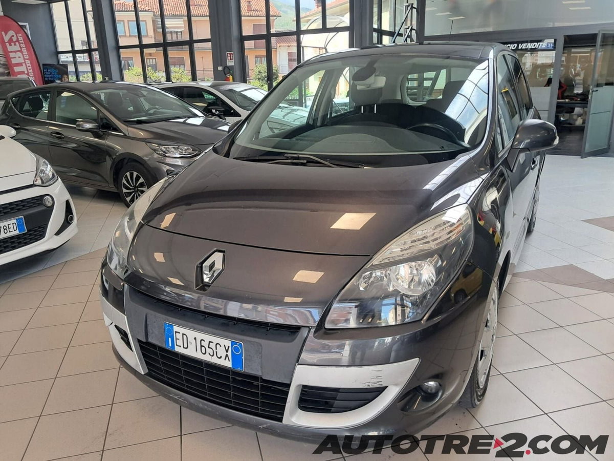 Renault Scénic X-Mod 1.5 dCi 110CV EDC Dynamique (2)