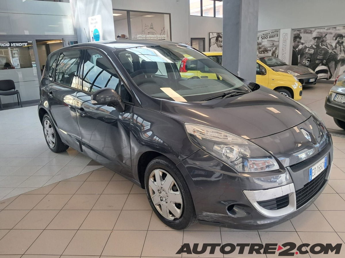 Renault Scénic X-Mod 1.5 dCi 110CV EDC Dynamique (4)