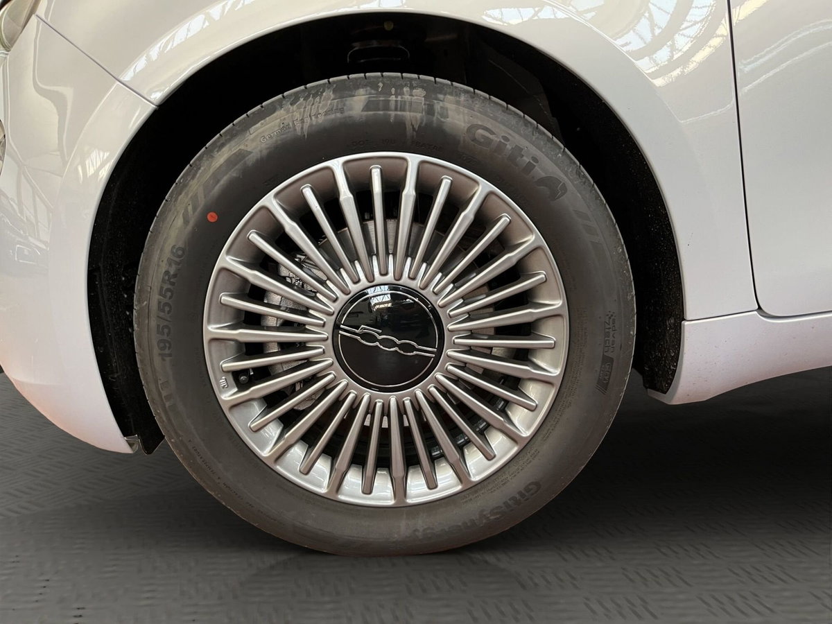 Fiat 500 1.0 hybrid Icon (18)