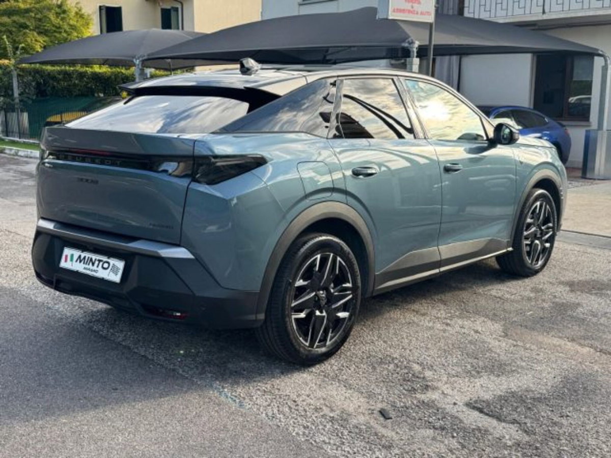 Peugeot 3008 1.2 hybrid GT 145cv e-dcs6 (3)