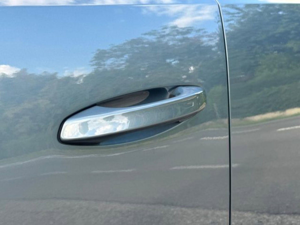 Peugeot 3008 1.2 hybrid GT 145cv e-dcs6 (8)