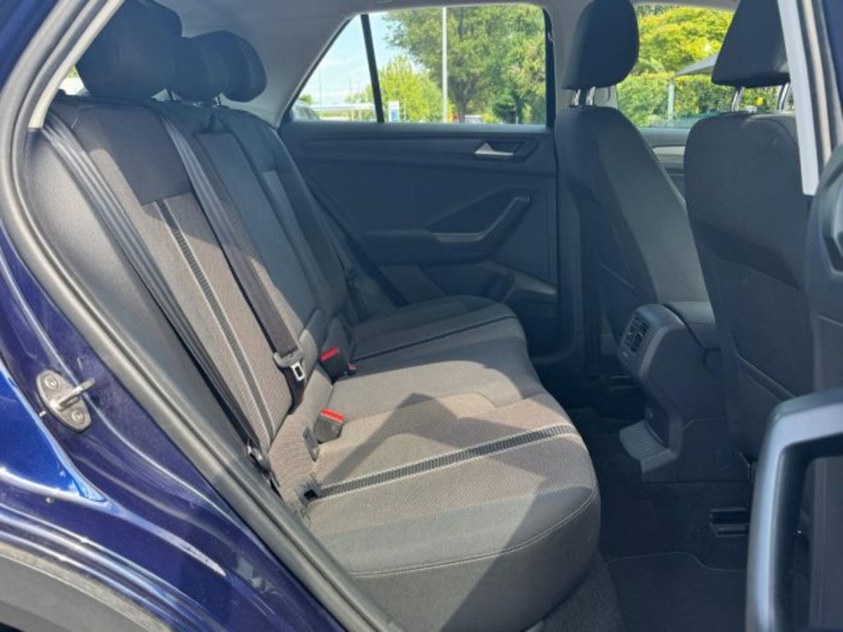 Volkswagen T-Roc 1.5 TSI ACT DSG Style BlueMotion Technology (18)