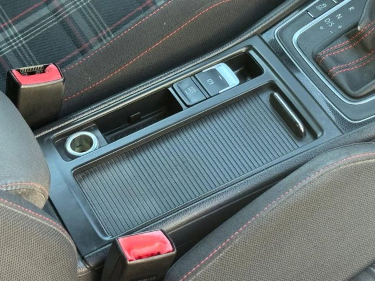 Volkswagen Golf GTI Performance 2.0 TSI DSG 5p. BlueMotion Technology (20)