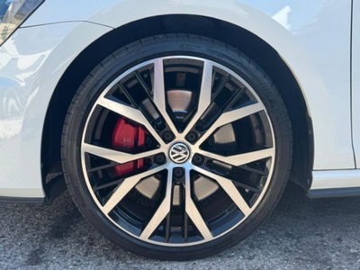 Volkswagen Golf GTI Performance 2.0 TSI DSG 5p. BlueMotion Technology (5)