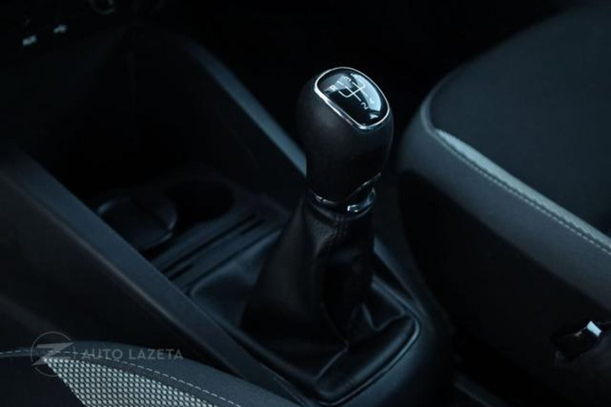 Skoda Fabia 1.4 TDI 90 CV Design Edition (9)