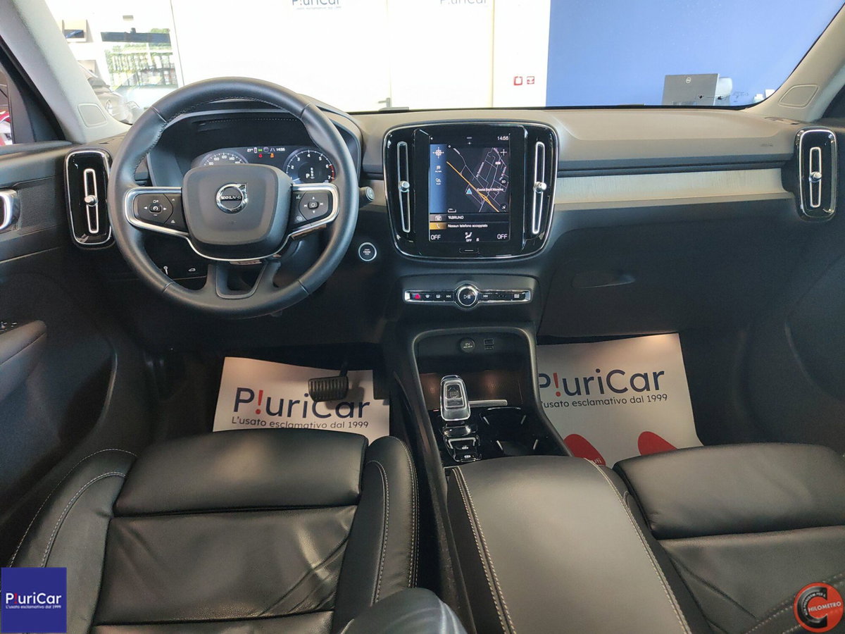 Volvo XC40 B5 AWD Geartronic R-design (3)