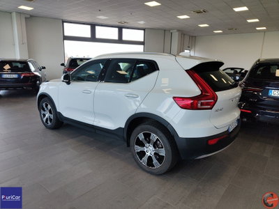 Volvo XC40 B5 AWD Geartronic R-design (9)