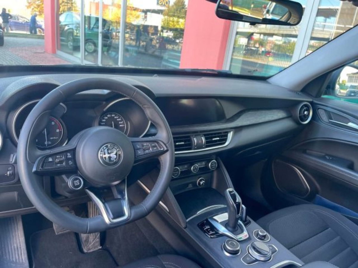 Alfa Romeo Stelvio Stelvio 2.2 Turbodiesel 160 CV AT8 RWD Business (8)