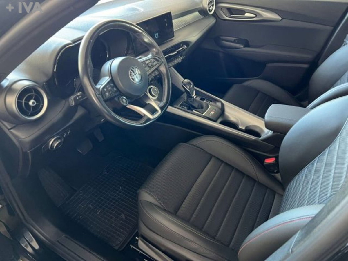 Alfa Romeo Tonale 1.6 Sprint 130cv tct6 (13)