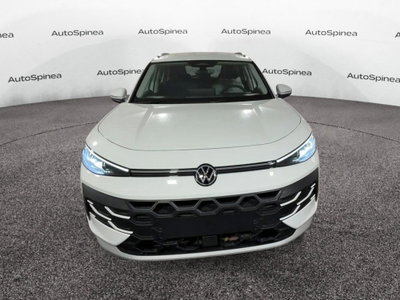 Volkswagen T-Roc 1.5 etsi Life 150cv dsg (2)