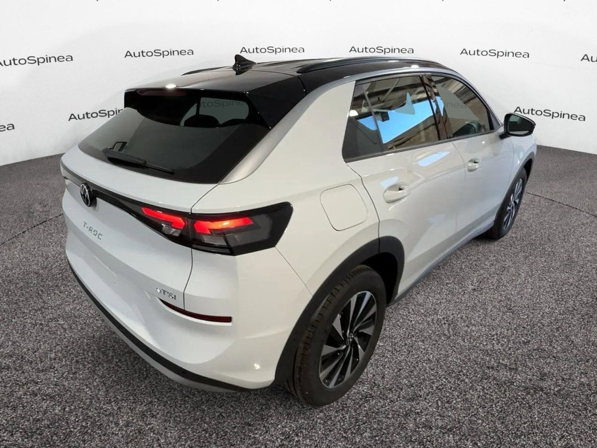 Volkswagen T-Roc 1.5 etsi Life 150cv dsg (5)