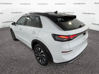 Volkswagen T-Roc 1.5 etsi Life 150cv dsg (6)