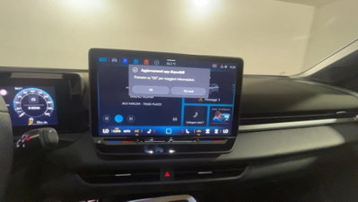 Volkswagen T-Roc 1.5 etsi R-Line 150cv dsg (15)