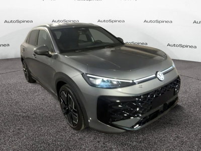 Volkswagen T-Roc 1.5 etsi R-Line 150cv dsg (3)