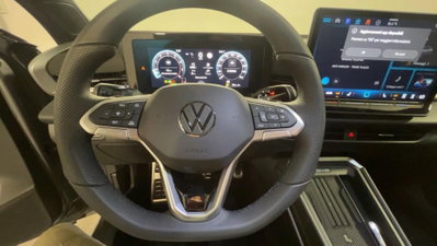 Volkswagen T-Roc 1.5 etsi R-Line 150cv dsg (8)