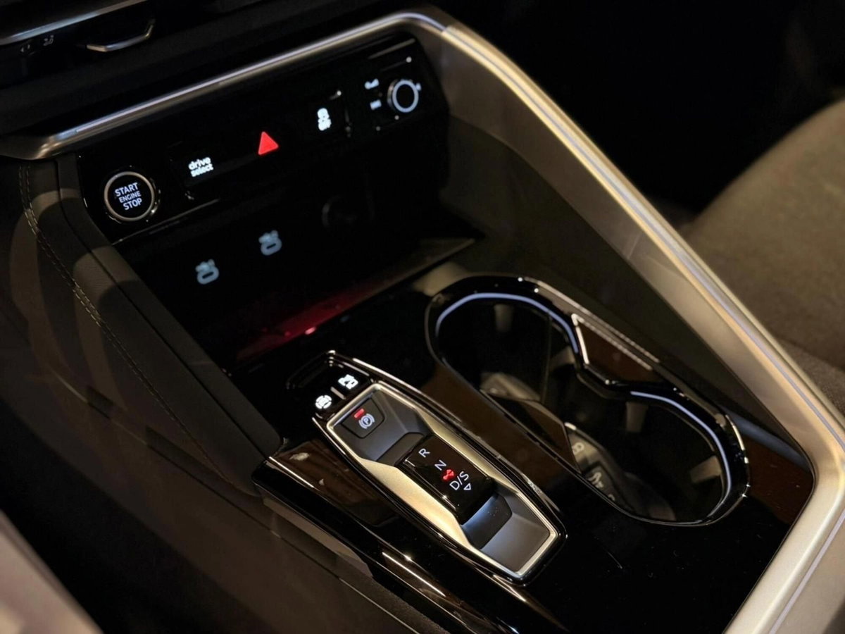 Audi Q4 Sportback 40 S line edition (9)