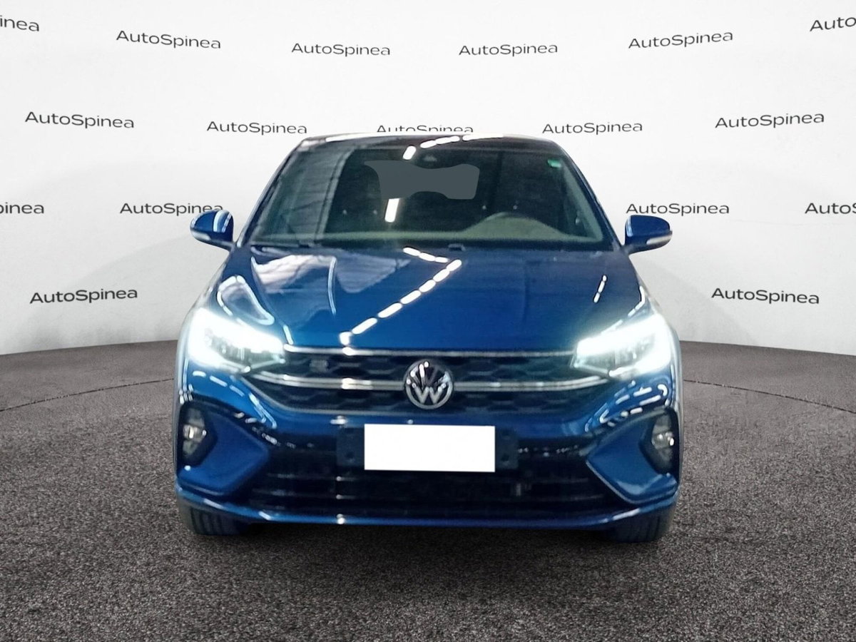 Volkswagen Taigo 1.0 tsi R-Line 115cv (2)