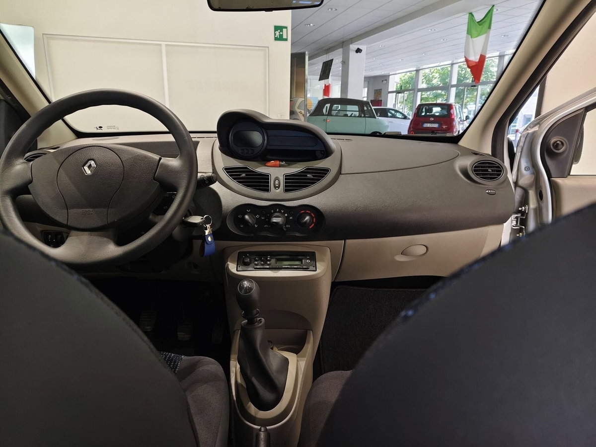 Renault Twingo 1.2 8V Dynamique (14)