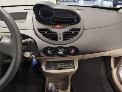 Renault Twingo 1.2 8V Dynamique (16)