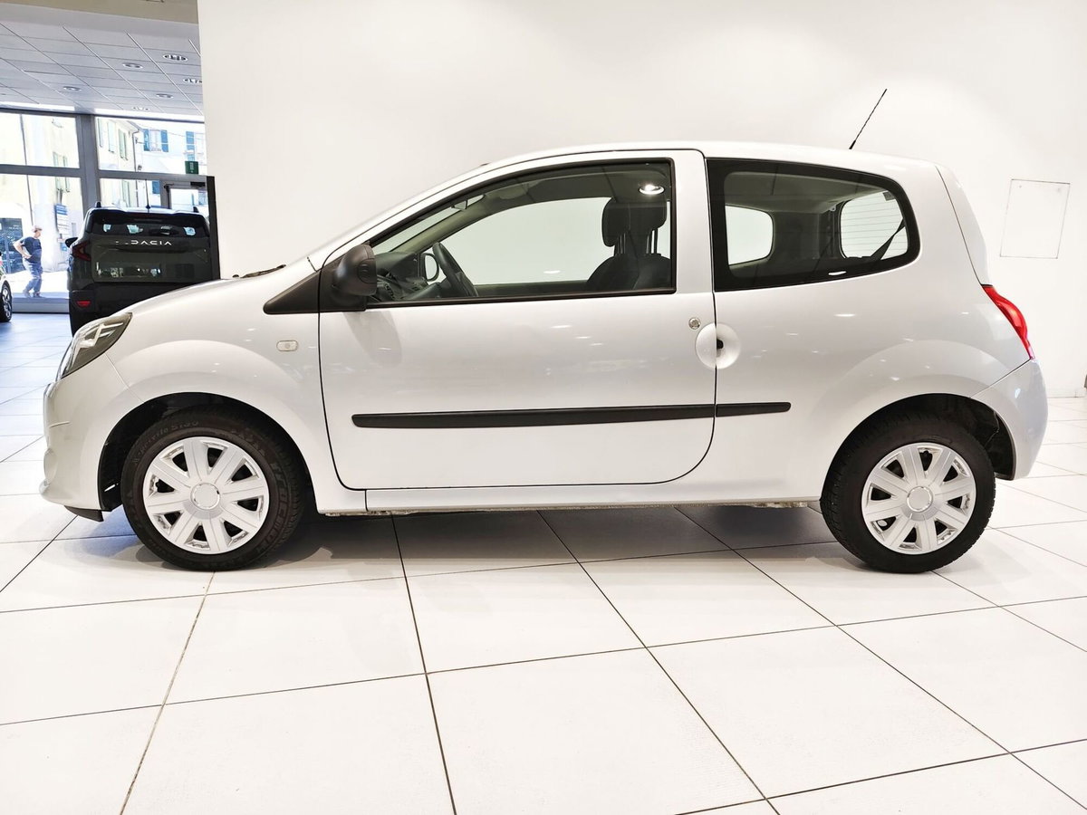 Renault Twingo 1.2 8V Dynamique (2)