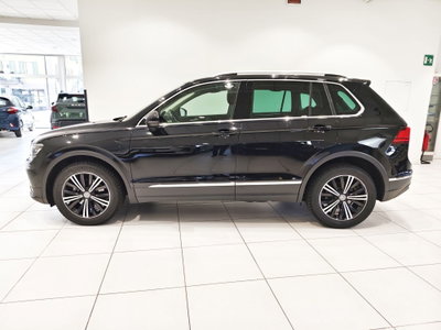 Volkswagen Tiguan 2.0 TDI 150 CV SCR DSG 4MOTION R-Line (2)