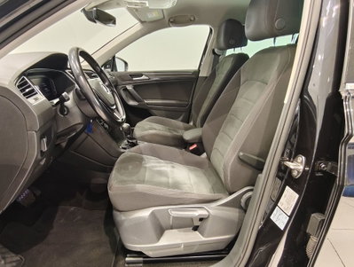 Volkswagen Tiguan 2.0 TDI 150 CV SCR DSG 4MOTION R-Line (5)