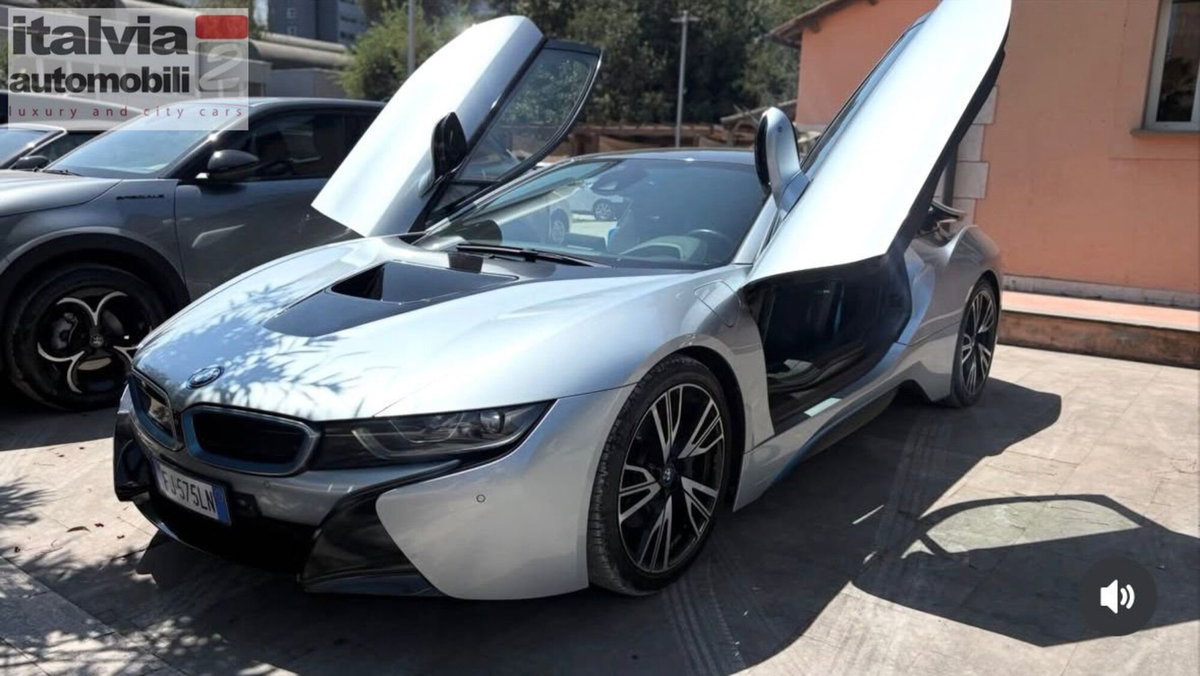 BMW i8 Coupé i8 (8)